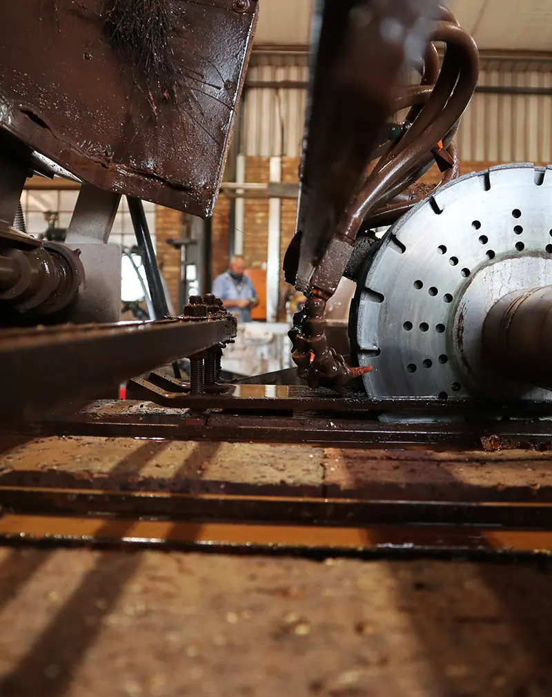 Factory photo 8 of 8